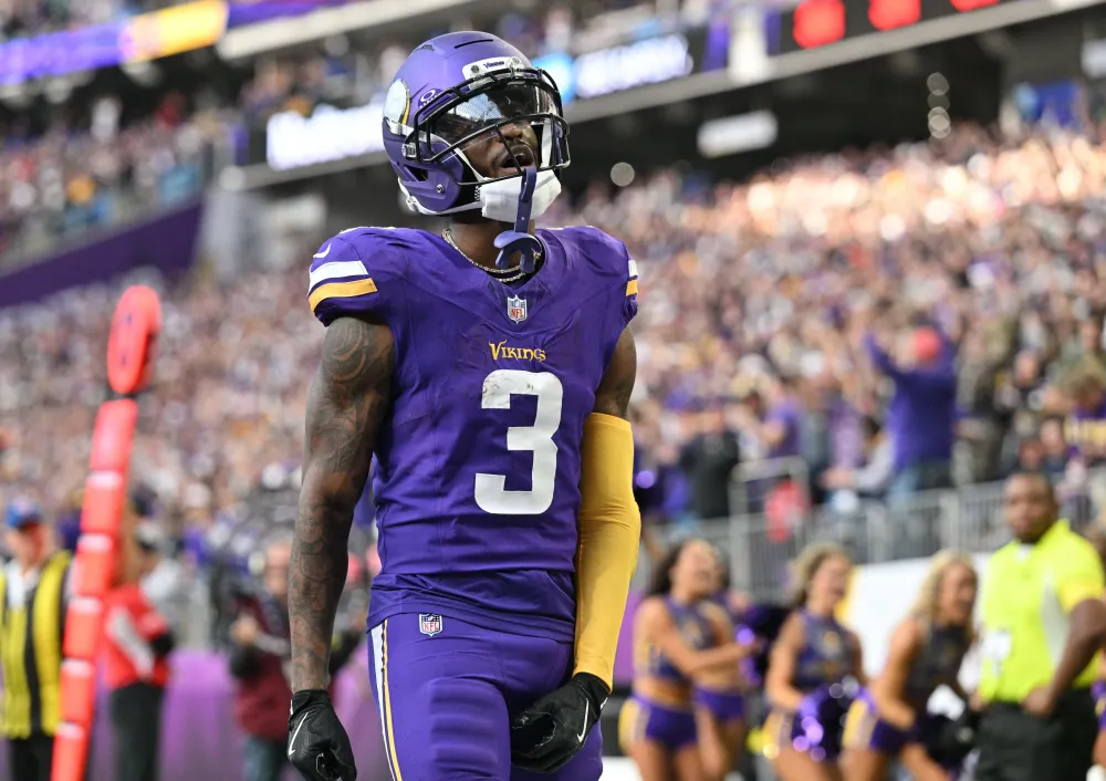 Minnesota Vikings vs. Miami Dolphins Matchup Breakdown For Fantasy Football Week 4